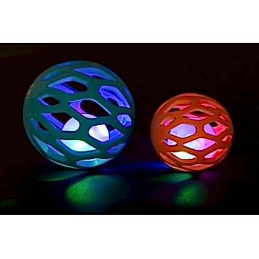 Karlie Kauçuk Led Lambalı Köpek Oyuncağı 8 Cm